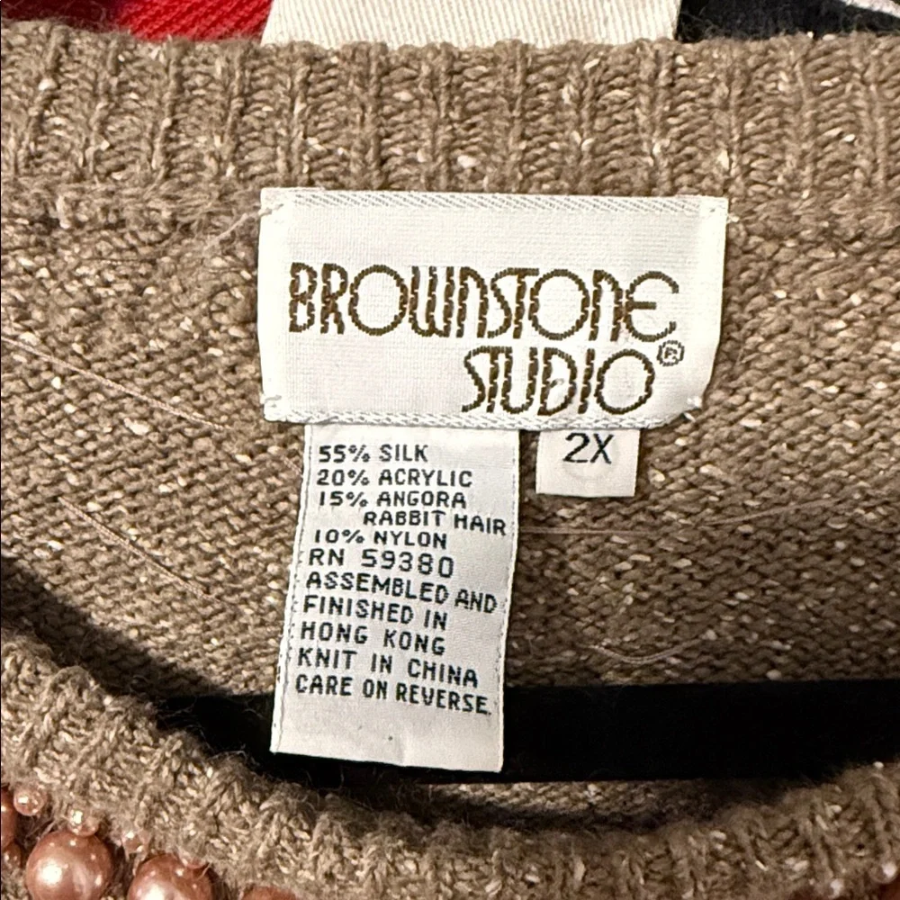 102. VTG Silk / Rabbit hair Elegant Pearl-Embellished Brown Sweater - Picture 7 of 8